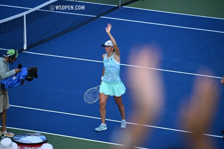 旧贡献了 旧贡献了