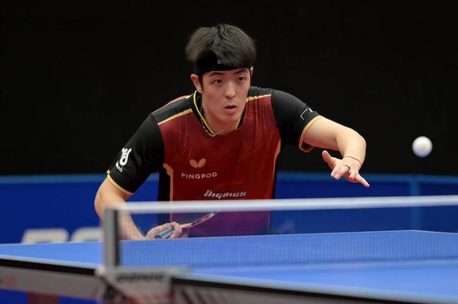 一个更加成 一个更加成