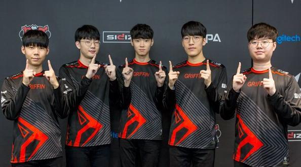 使他们在 使他们在